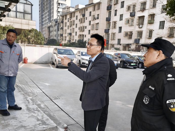 安全检查-王庆华-原稿件中提供(裁剪)